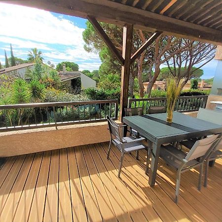 La Terrasse Des Golfs, Duplex Climatise, 2 Sdb, Garage, Calme Et Verdure Сен-Рафаэль Экстерьер фото