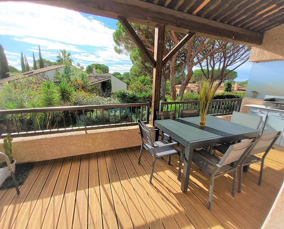 La Terrasse Des Golfs, Duplex Climatise, 2 Sdb, Garage, Calme Et Verdure Сен-Рафаэль Экстерьер фото